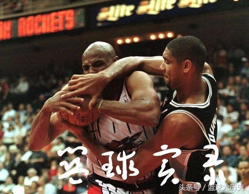 nba巴克利为什么这么牛(仅仅打了6年就锁定历史第一大前，连巴克利都对他心服口服！)