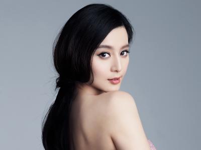片叶不沾身！盘点那些裸而不露的女星们~