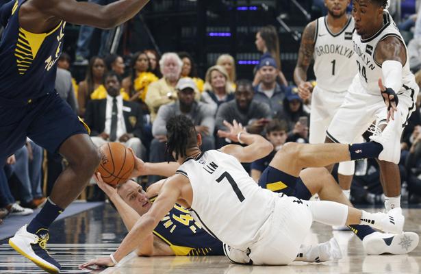 nba球员裹脚为什么还会扭(痛心！NBA开赛仅两天海沃德和书豪重伤，罪魁祸首竟然是……)