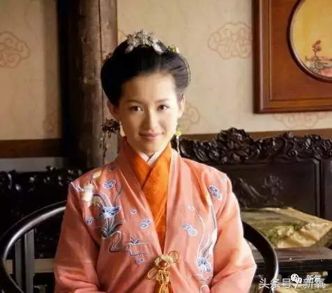 中国版《太阳的后裔》开播，尴尬的是女主美空出身还和女二长一样