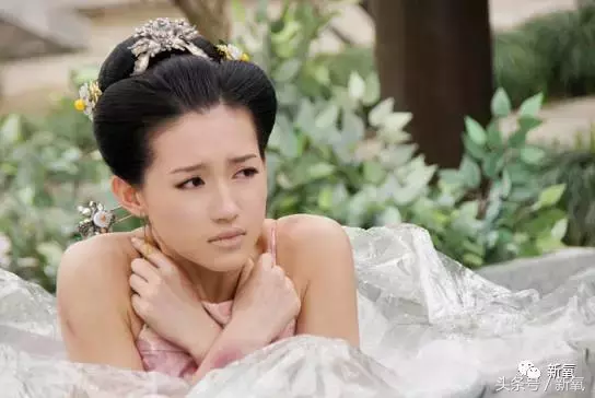 中国版《太阳的后裔》开播，尴尬的是女主美空出身还和女二长一样