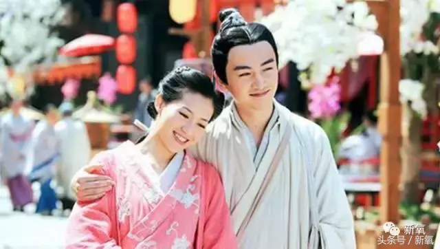 中国版《太阳的后裔》开播，尴尬的是女主美空出身还和女二长一样