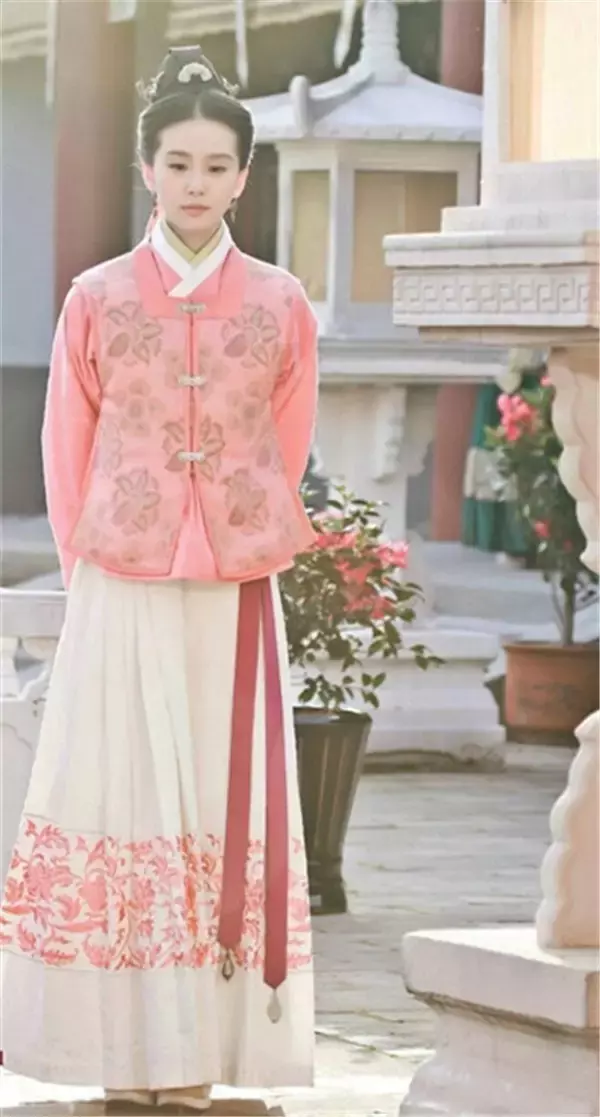 大美汉服 已梦千年，著我汉家儿郎裳 兴我礼仪之邦！