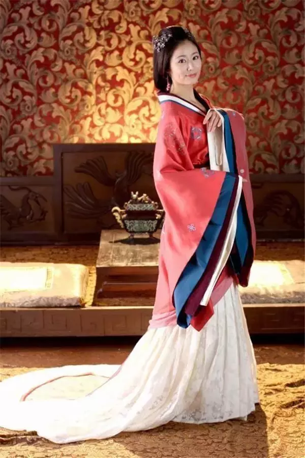 大美汉服 已梦千年，著我汉家儿郎裳 兴我礼仪之邦！