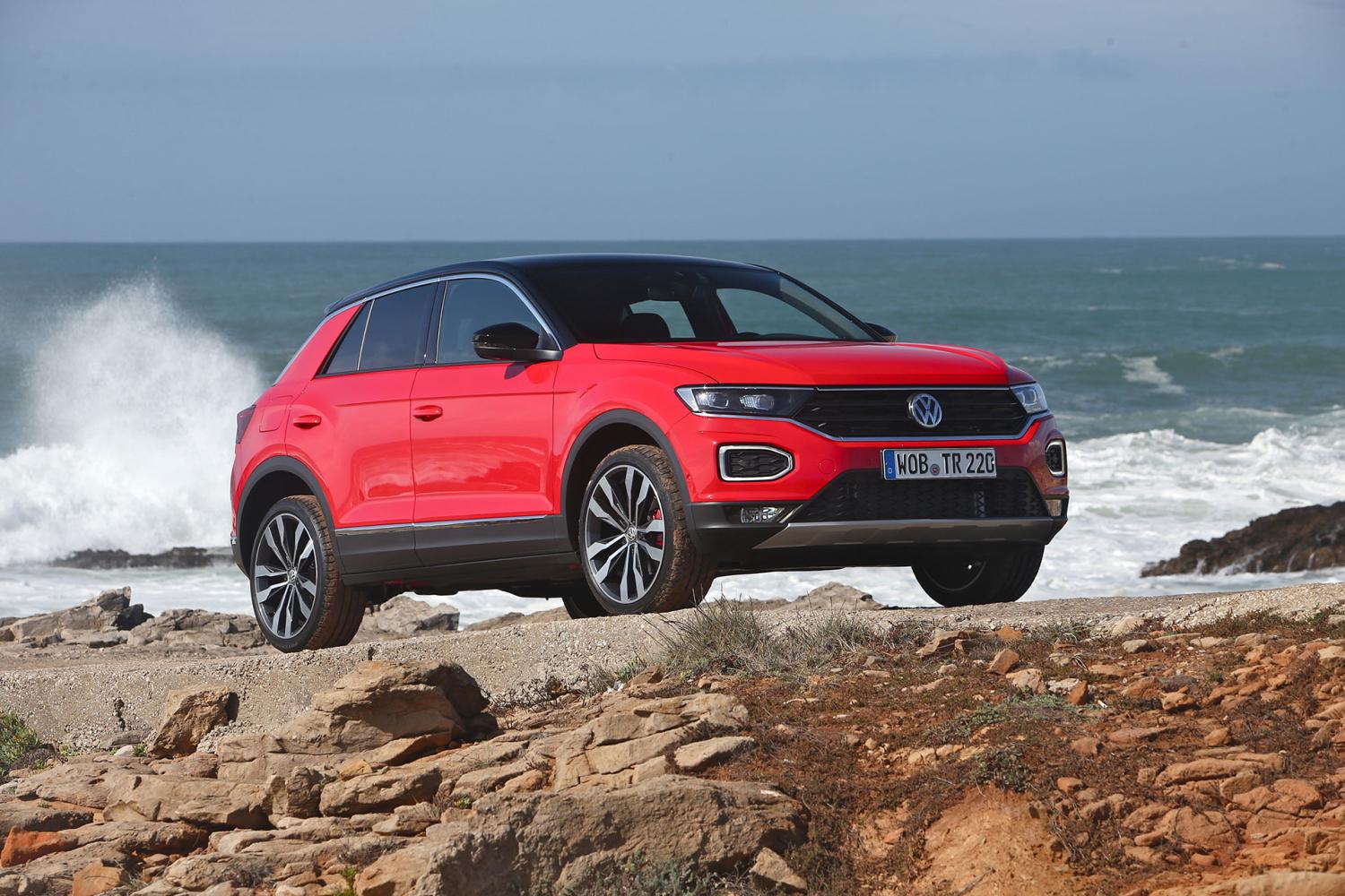 买国产suv的等等吧,一汽大众首台小型suv下线,新车10万起售