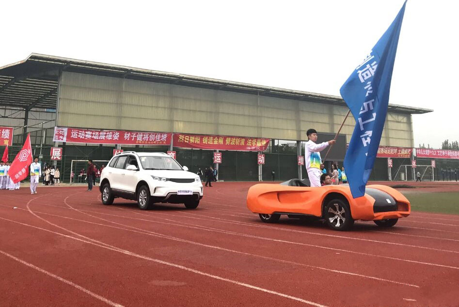 怎么又是别人家的大学？南昌大学花式运动会竟像变魔术！