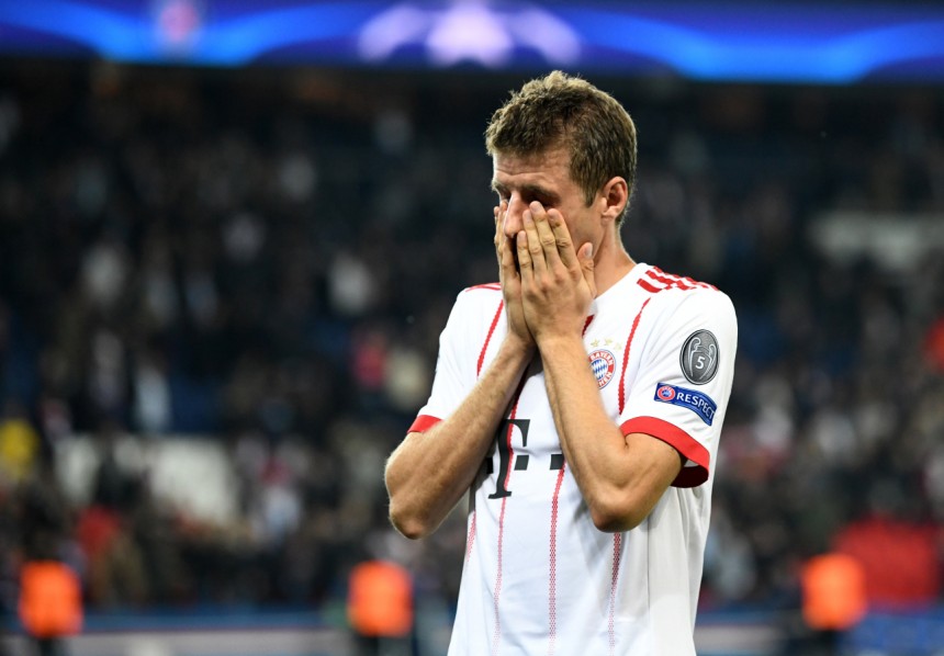 赫内斯看到莱万受伤心都要停跳了(莱万受伤吓坏拜仁,他请求说:给我找