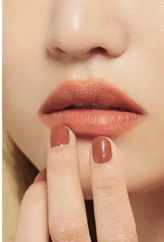 这些最适合秋冬的口红色号，盲买都不会出错！