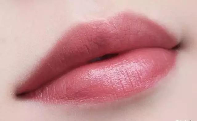 这些最适合秋冬的口红色号，盲买都不会出错！