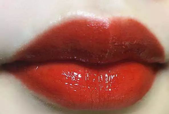 这些最适合秋冬的口红色号，盲买都不会出错！