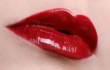 这些最适合秋冬的口红色号，盲买都不会出错！