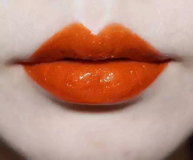 这些最适合秋冬的口红色号，盲买都不会出错！