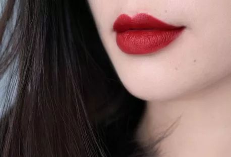 这些最适合秋冬的口红色号，盲买都不会出错！