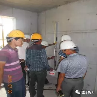 造价低、工序少、施工效率高，看人家中建的保温一体化怎么施工的