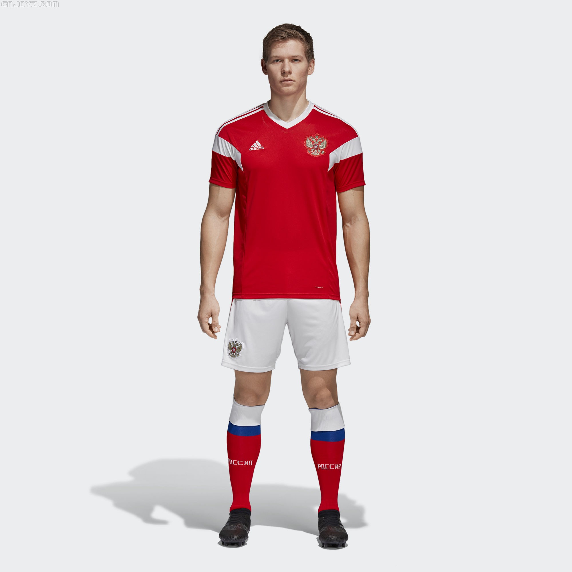 追忆红色帝国荣耀阿迪达斯发布俄罗斯国家队2018主场球衣