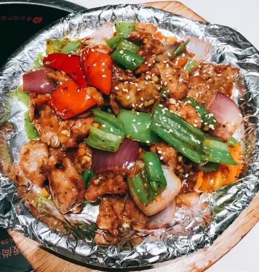 郑州这两条美食街的30家美食小店,你吃过几家?
