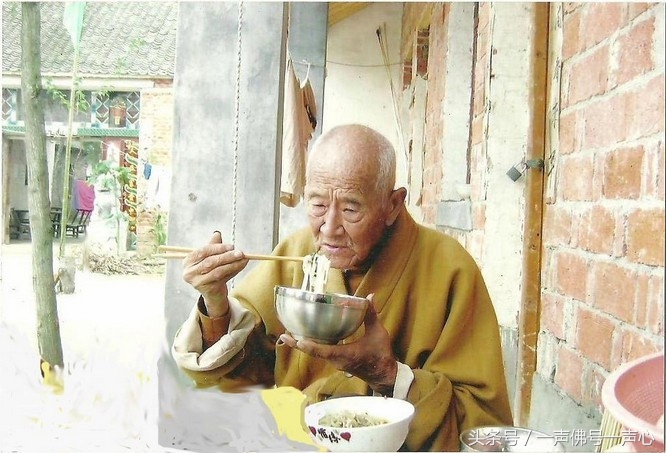 净土法门：112岁的海贤老和尚，佛门榜样！