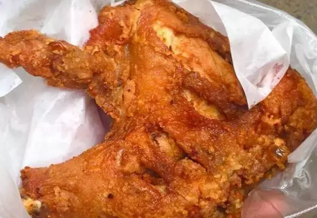 郑州这两条美食街的30家美食小店,你吃过几家?