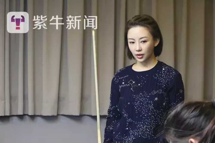 潘晓婷的不良照片(紫牛人物｜“不好好打球”的潘晓婷，玩赛车，打泰拳：我要恶补青春)