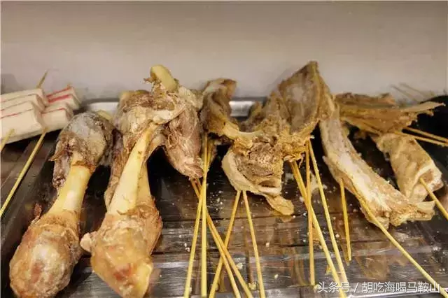 烤鱼、火锅、烧烤…… 马鞍山这家店目测要挤爆了！