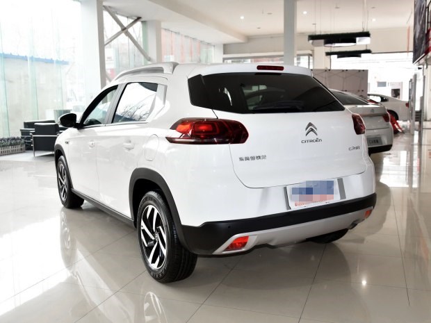 新款雪铁龙c3-xr上市,售价10.88万起!