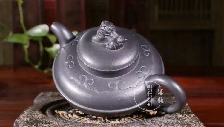原来这才是“原矿黑泥”紫砂壶