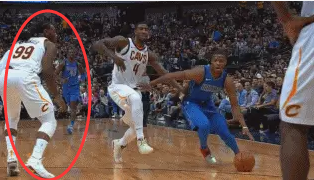 nba为什么不可以双手叉腰(解密：多图回顾詹姆斯叉腰动作，不是态度问题而是另有原因？)