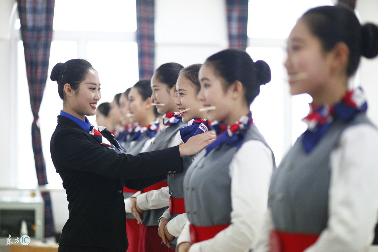 中国民用航空最婉约的空姐（浙江省）浙江长龙航空有限公司