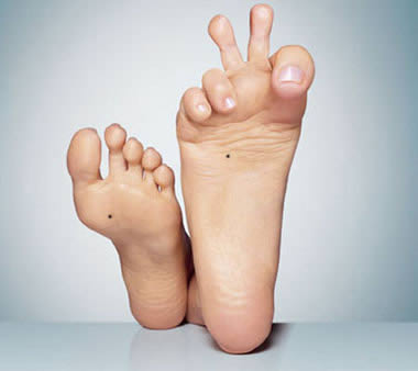 详细分析:12星座最幸运痣长在哪里,快来看看你是不是幸运宠儿!