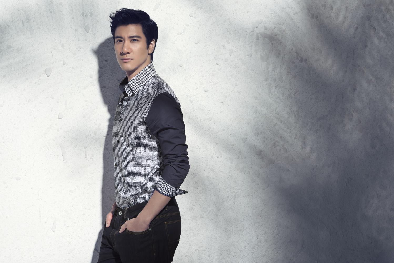 跪了，聚光灯下的学霸们，别再相信“读书无用论”了！