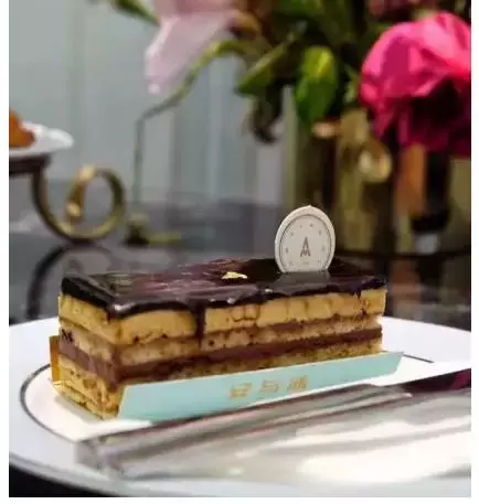 郑州这10家诱人的甜品店，只用看一眼就忘不掉