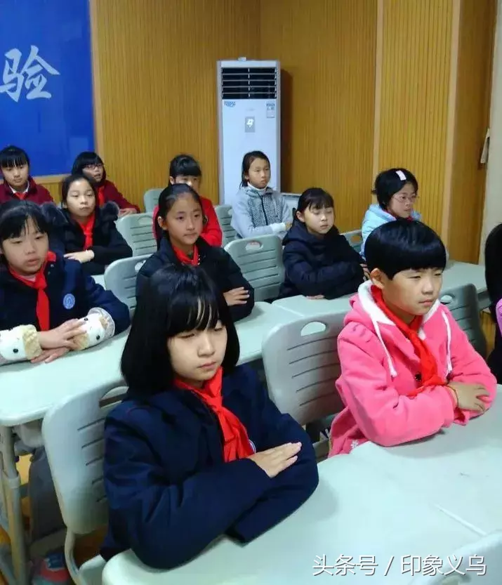 走进女生秘密花园，呵护花儿成长——义乌复旦女生加强防性侵教育