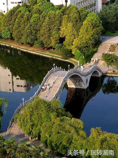湖南23所二本院校里面只有俩所名字是大学，你知道是哪俩所吗？