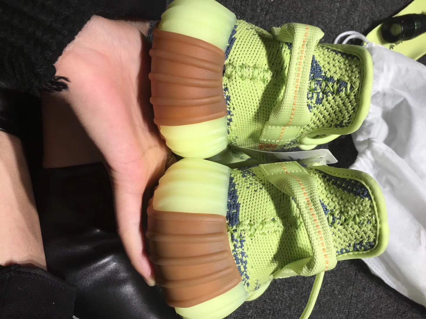 如果二手奢侈品鞋厂拿到原厂材料拼装那么结果会是什么？/