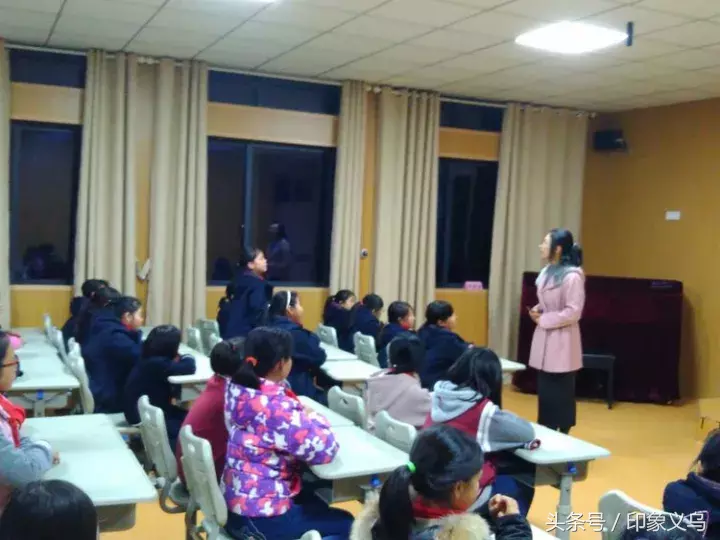 走进女生秘密花园，呵护花儿成长——义乌复旦女生加强防性侵教育