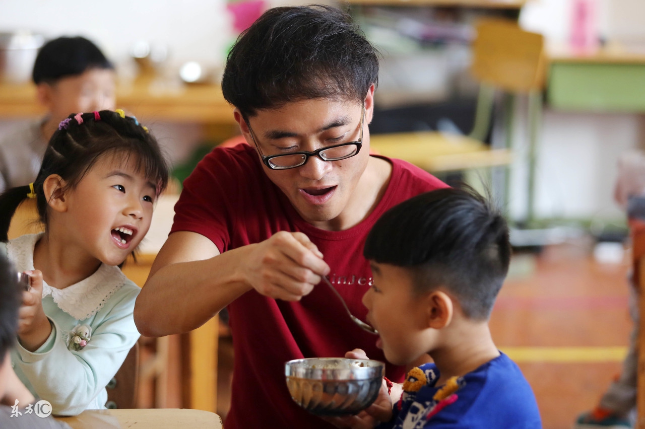 正能量：幼儿园老师说出掏心窝子的话，看哭很多人