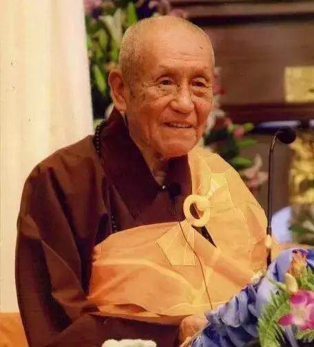 谁曾想到,仅半月过去,老法师便与世长辞,驾鹤归西,呜呼哀哉!