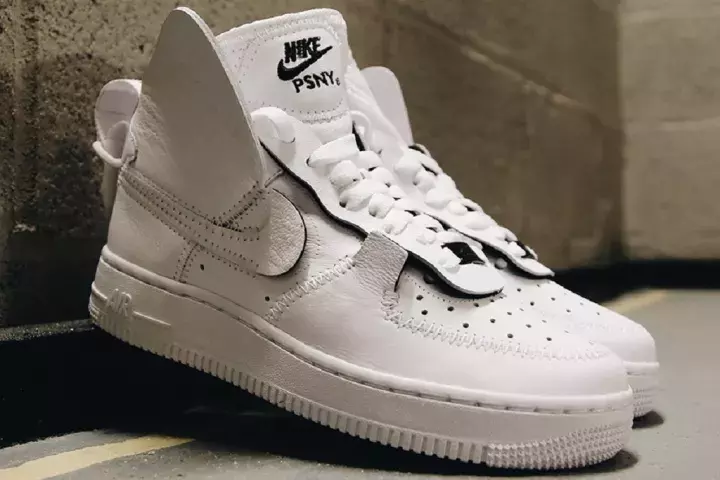 耐克连帽足球风衣(谁说联名没有设计感？Nike Air Force 1联乘设计告诉你行不行！)