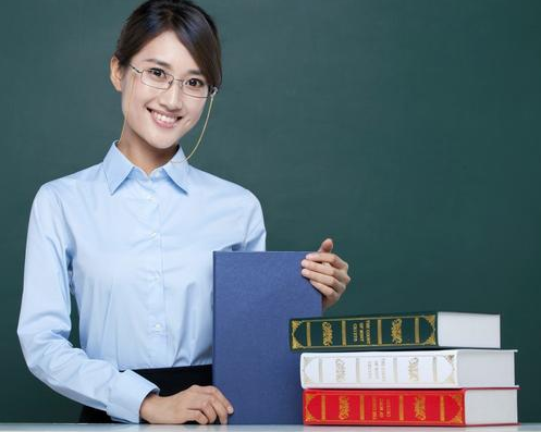 今日有教师“坑”上千个，想考教师编的赶快来！（12.01）