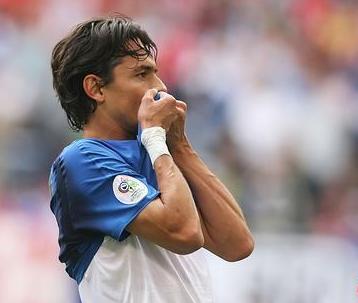 鲁伊科斯塔没有参加06年世界杯(他是米兰bug级神射,却3届世界杯仅进1