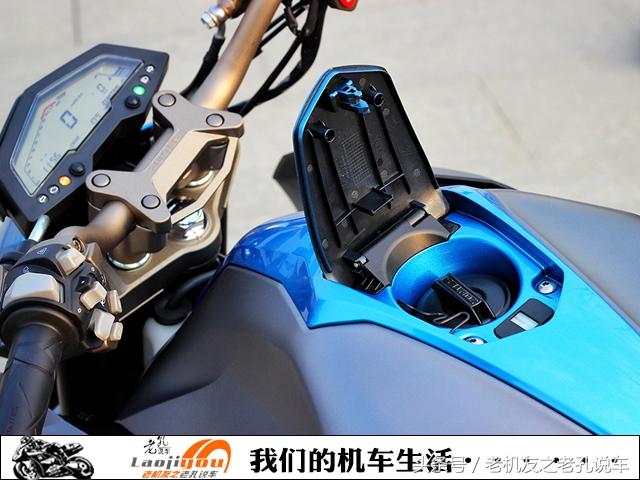 初试评测升仕310R，这台售价2.38万超高配置的国产街车，确实超值