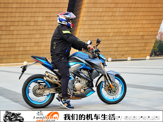 初试评测升仕310R，这台售价2.38万超高配置的国产街车，确实超值