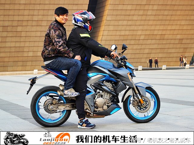 初试评测升仕310R，这台售价2.38万超高配置的国产街车，确实超值