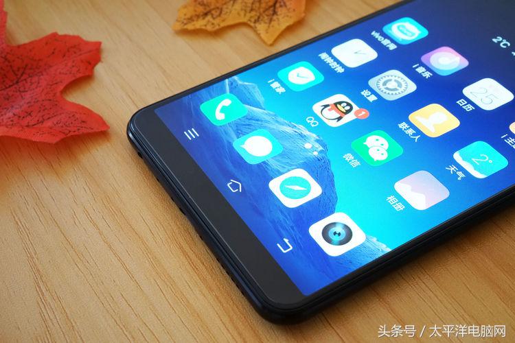 vivo世界杯缺点(心动的不仅仅是全面屏：vivo X20Plus评测)