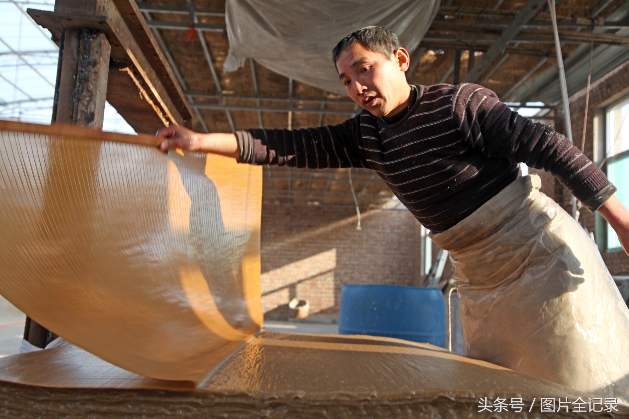丁陶麻笺社:古法造纸匠心传承,六年坚守只是为了造一张麻纸