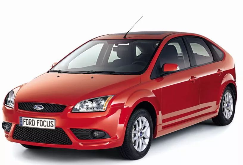 不同于标致206以及雪铁龙塞纳的处境,福特福克斯可以说在国内外都取得