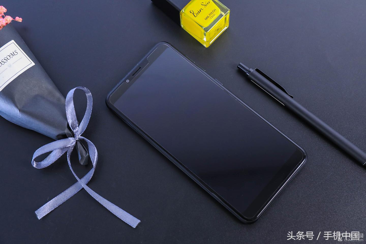 360手机N6美图赏 5030mAh大电池怪兽