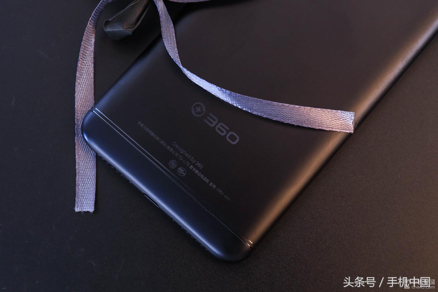 360手机N6美图赏 5030mAh大电池怪兽