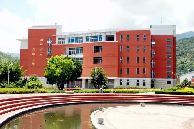 福州职业技术学院，这下要在全国出名了！