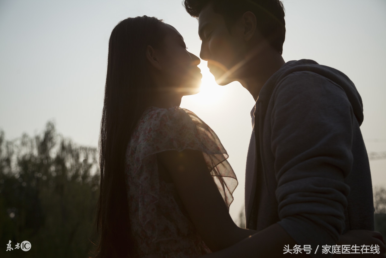 精液能治疗女性痛经吗？真相揭秘